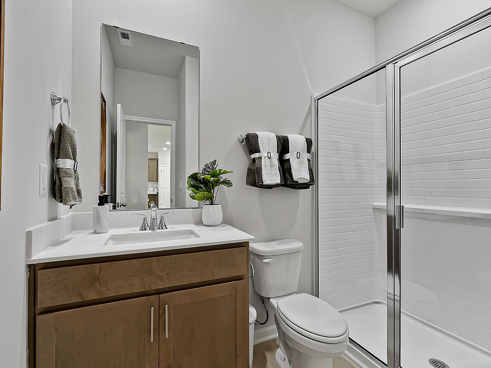 Secondary bathroom in the Chatham floorplan at a Meritage Homes community in Zebulon, NC.
