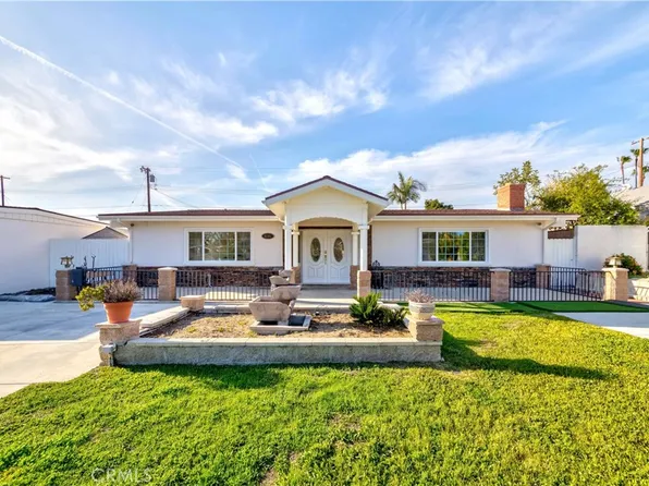 8371 Fox Hills Ave, Buena Park, CA 90621