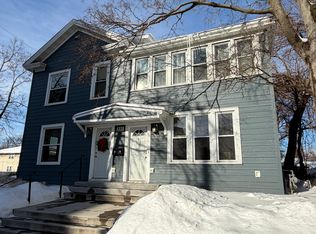 221 7th Ave NE #1, Minneapolis, MN 55413