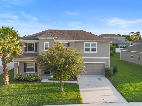 3144 Spicer Ave, Grand Island, FL 32735