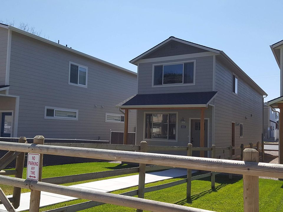 1st image of 2027 Mount Ave