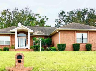 1601 Kinsale Dr, Cantonment, FL 32533