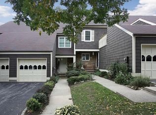 9 S Aberdeen Dr, Mendham, NJ 07945