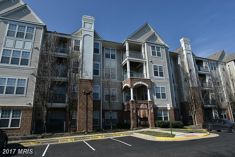 1st image of 3015 Nicosh Cir Unit 2305