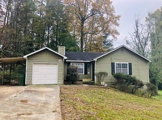 1134 Crystal Lake Rd, Atlanta, GA 30349