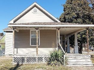 801 N Joplin St, Pittsburg, KS 66762