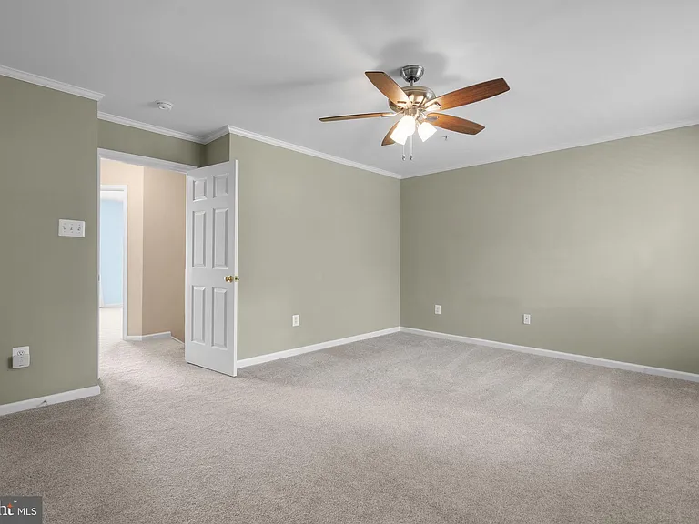 6381 Stockbridge Overlook Ct — Photo 22