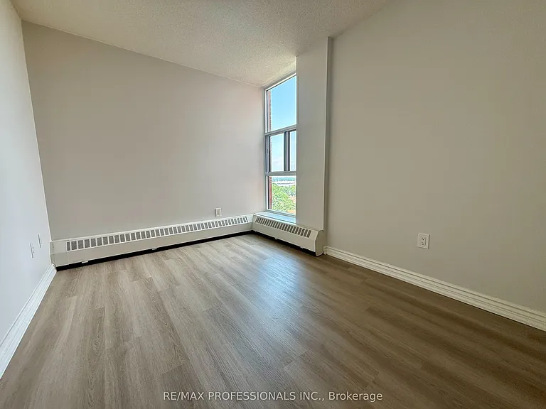 2665 Windwood Dr #1102 — Photo 40