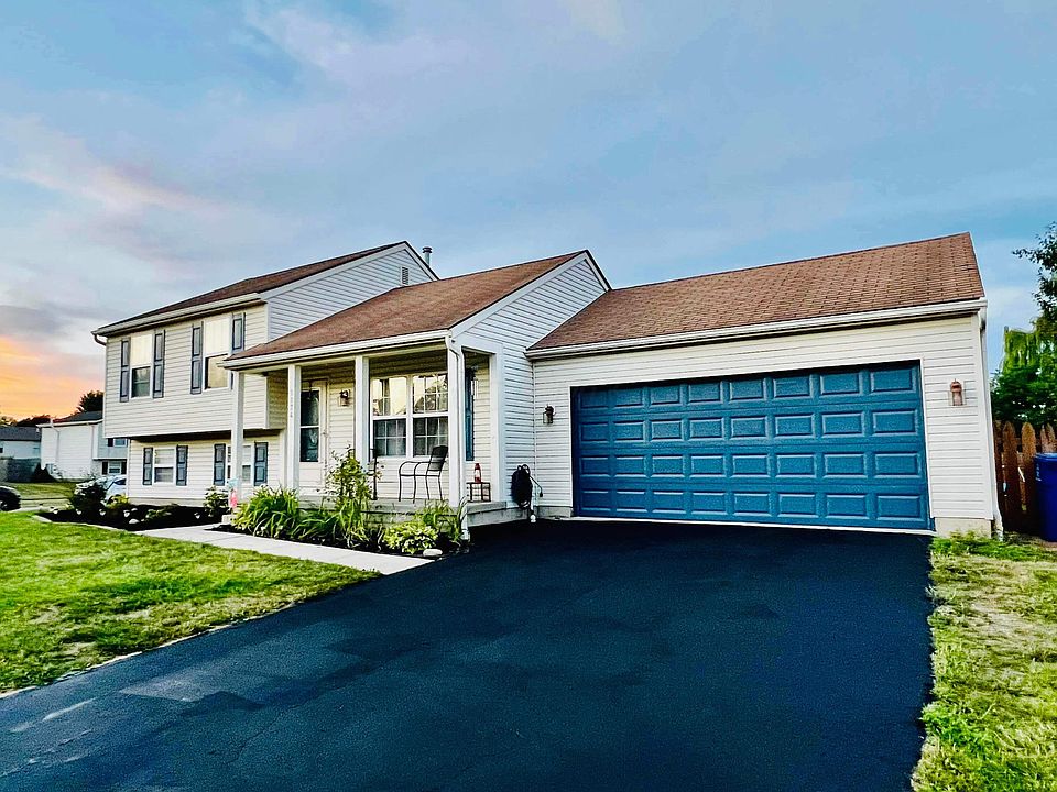 2nd image of 1174 Romona Pl