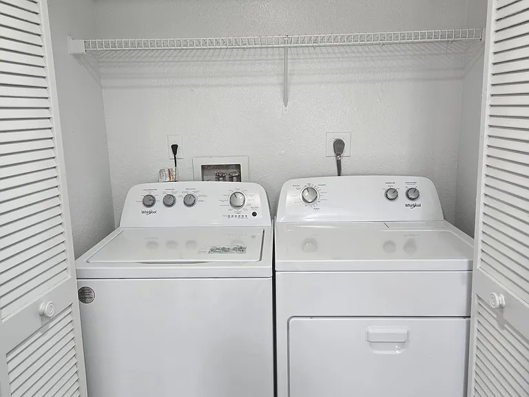 The Mirage Apartments — Photo 162
