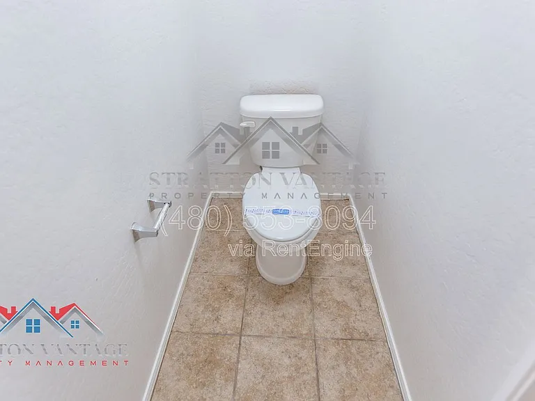 110 N Cholla St — Photo 59