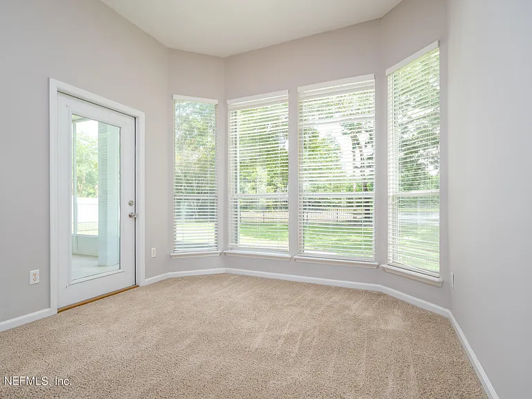 171 Elmwood Dr — Photo 18