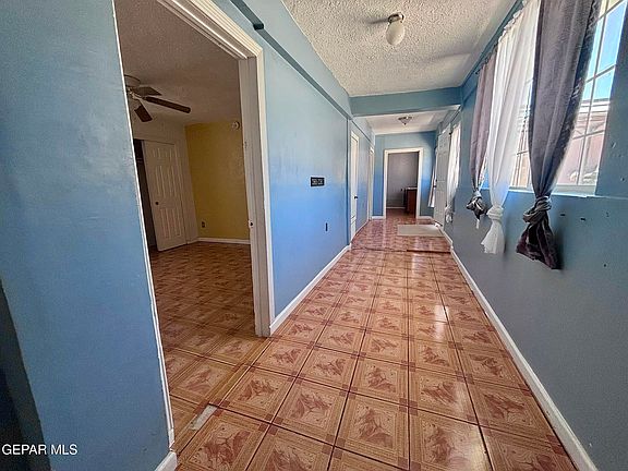 4th image of 14565 Hendrik Dr #B