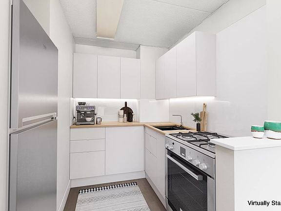 5th image of 301 Cathedral Pkwy #6C