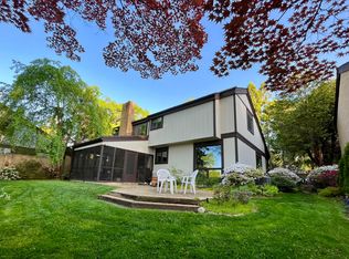 6304 Swords Way, Bethesda, MD 20817