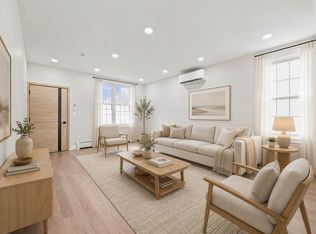 24-41 43rd St #TOWNHOUSE 1, Astoria, NY 11103