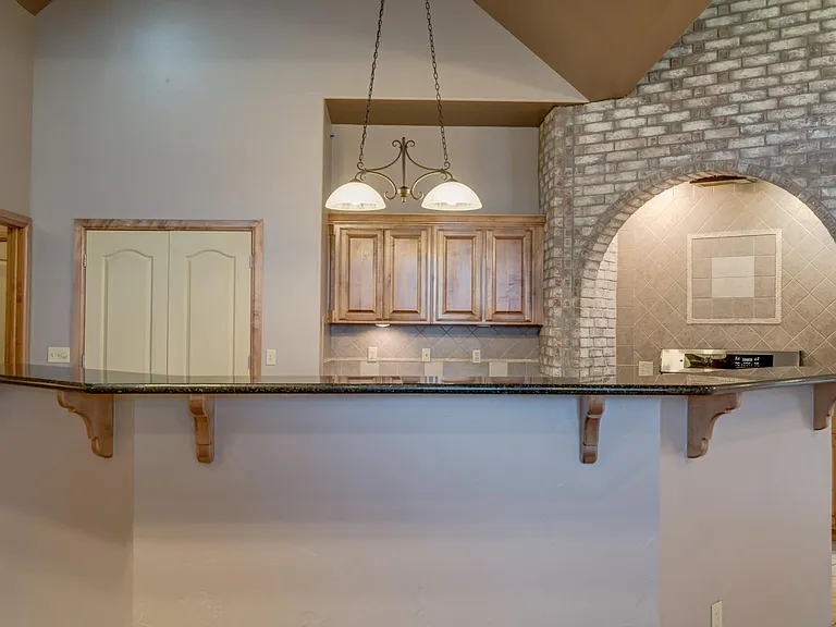 17108 Prestwick Cir — Photo 25