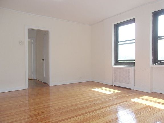 2nd image of 2728 Henry Hudson Pkwy APT 66C