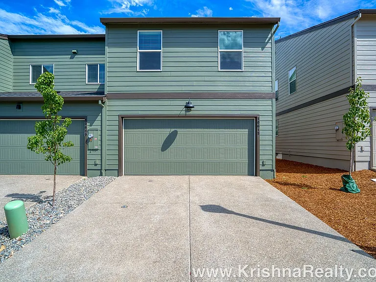 10615 NE 120th Pl — Photo 20
