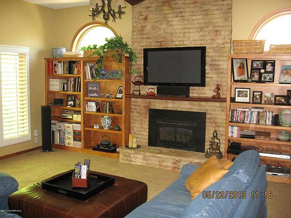 2nd image of 1304 Summit Oaks Dr