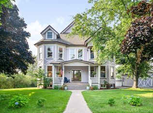 322 E Ridge St, Marquette, MI 49855