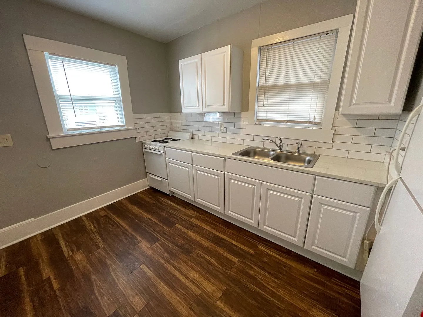 1-Bedroom Apartment in Tobin Hill — Photo 1