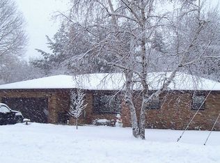 327 S Pontiac Dr, Janesville, WI 53545