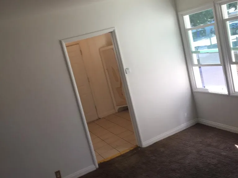 8654 Bennett Ave — Photo 5