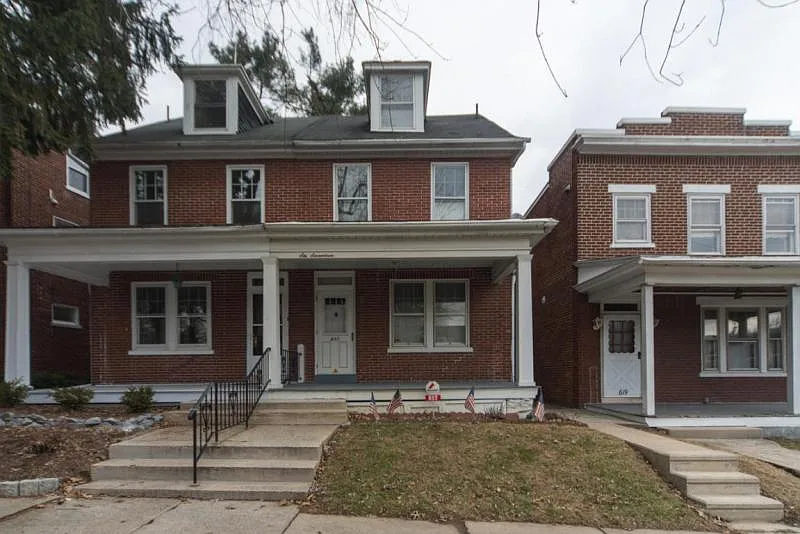 617 S West End Ave photo 1