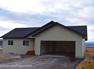 1 Barberry Way, Thayne, WY 83127