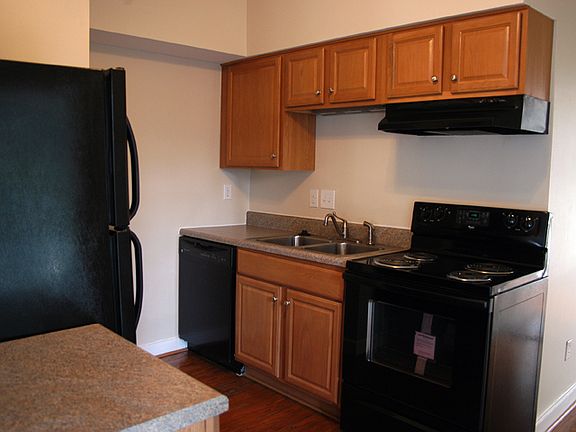 5th image of 507 N 21st St APT 2