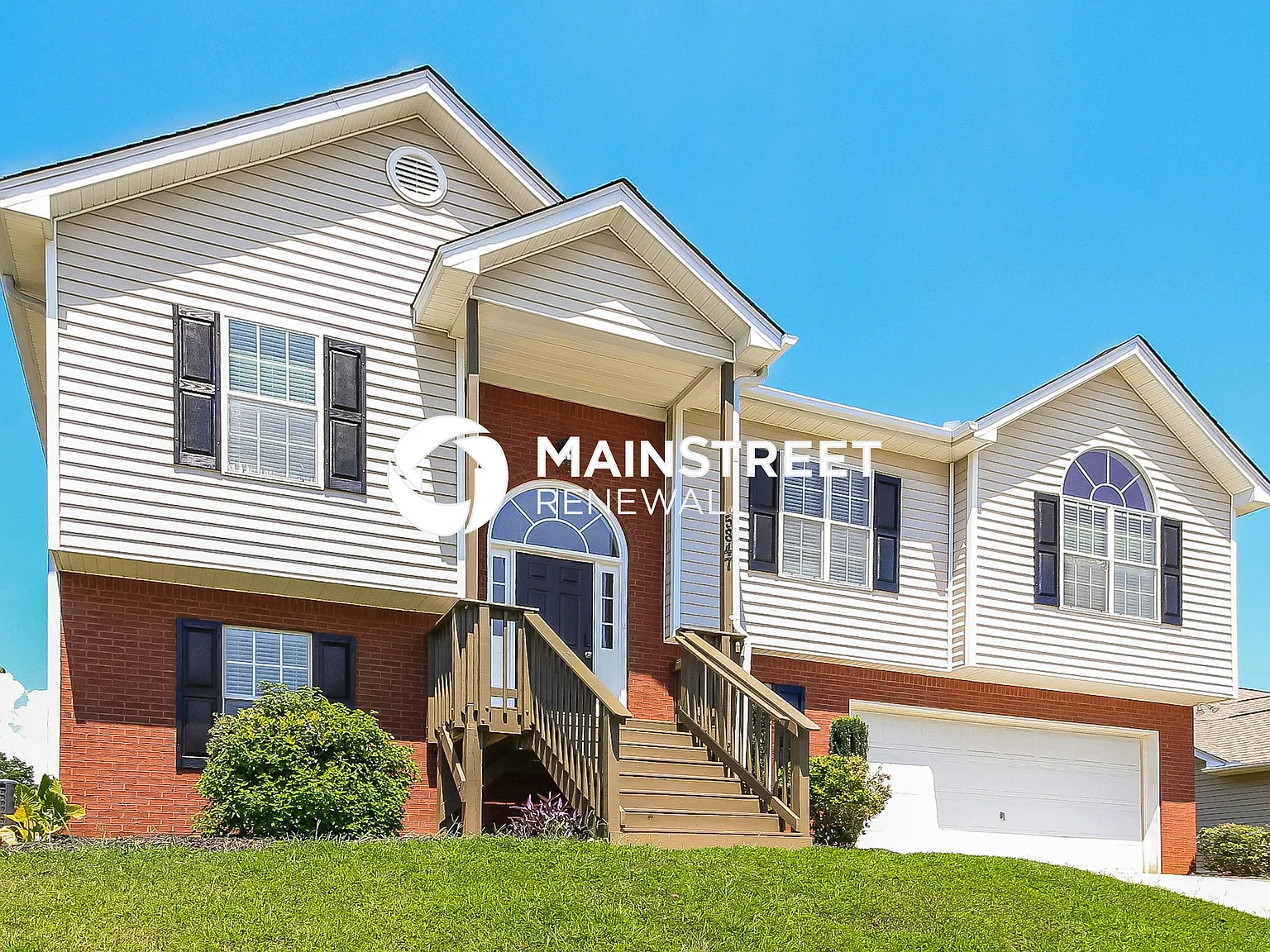 5847 Colonnade Dr — Photo 2