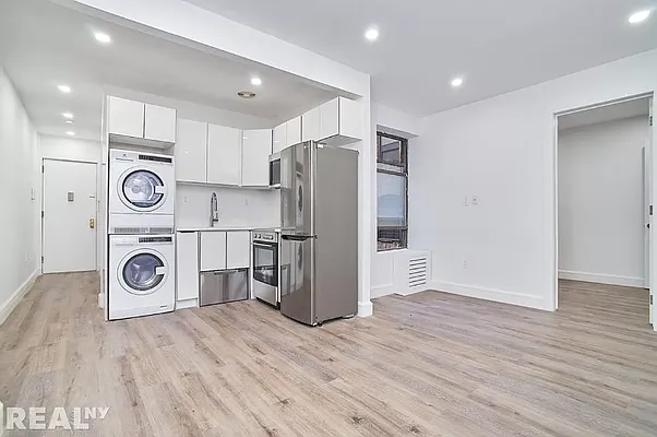 Rented by REAL New York | media 1