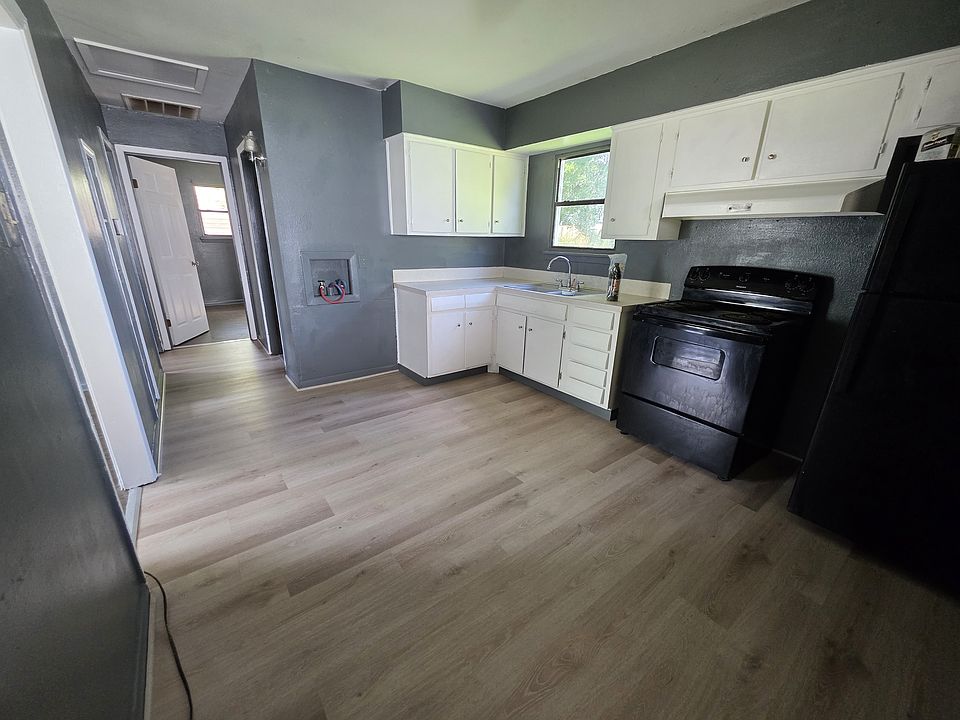 2nd image of 1213 Norris Dr