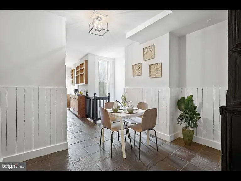 1640 S Charles St — Photo 11