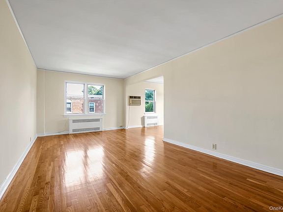 3rd image of 1367 Broadway #B17
