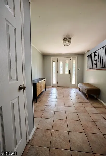 3 bed, 2.5 bath, $4,500 — Photo 2