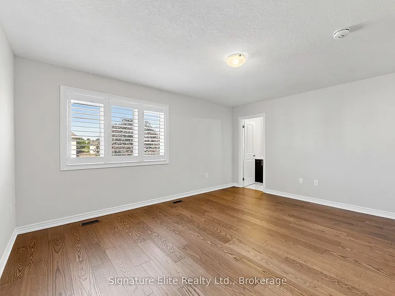 44 Cotton St #A — Photo 30