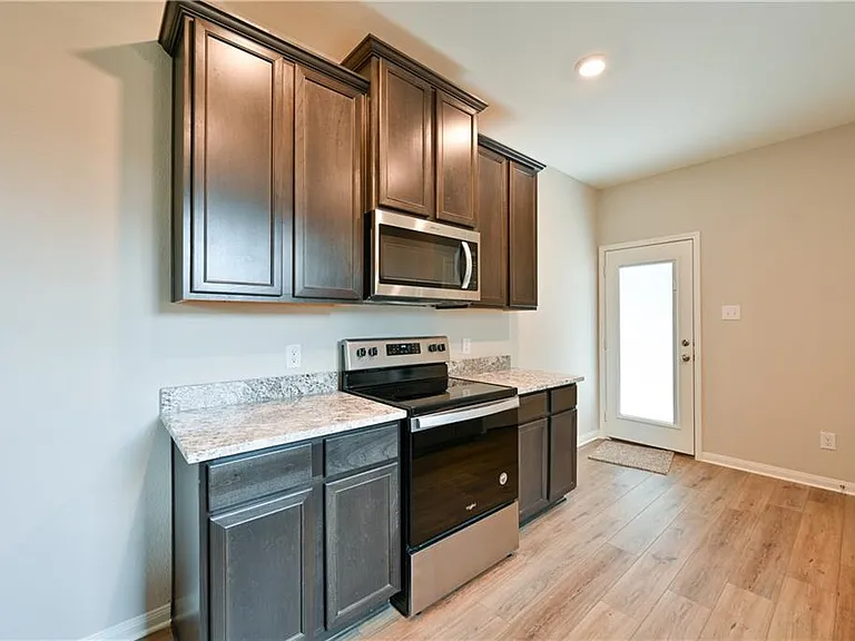 218 Mount Vernon Way — Photo 10