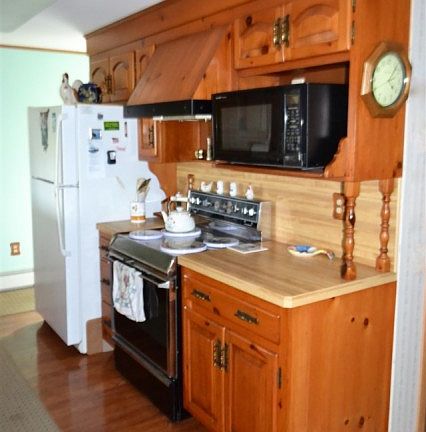 4th image of 110 Marie Dr