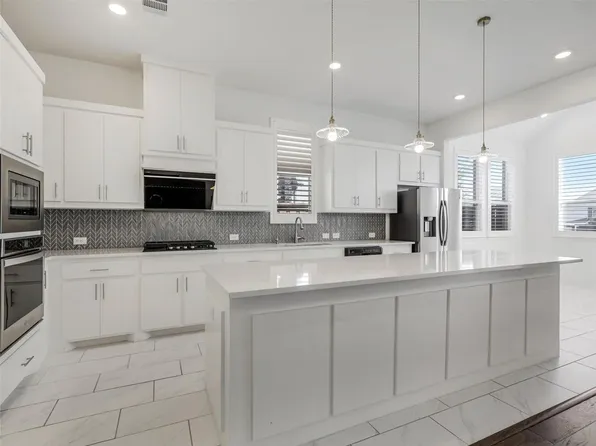 8308 Pine Valley Dr, McKinney, TX 75070