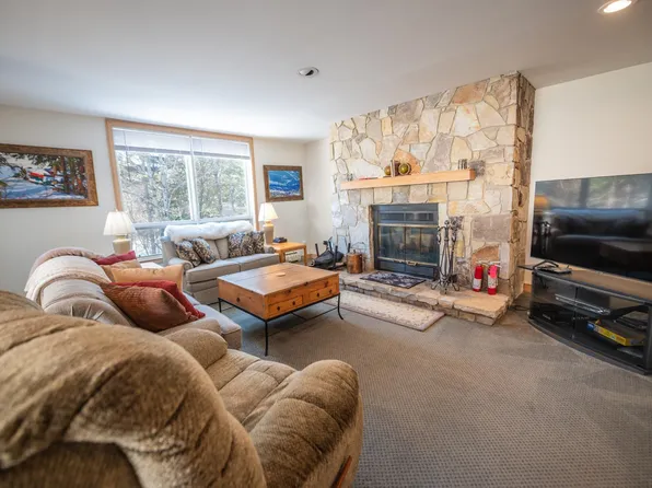 1D Brookside Village Way #M22, Dover, VT 05356