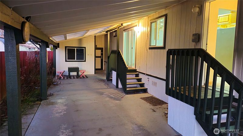 3rd image of 5309 NE 75th Avenue