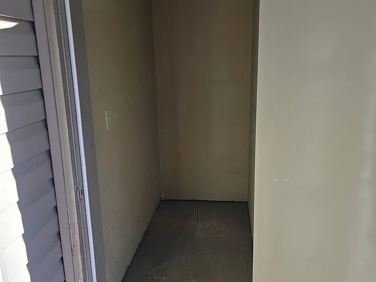 Parkside Apartments — Photo 36