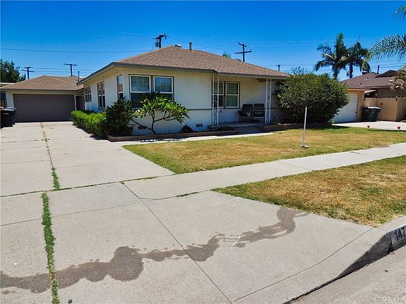 4th image of 14758 Ardis Ave