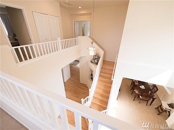 4th image of 6402 Montevista Dr SE