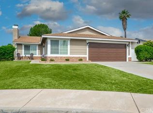 7574 Aspen Ct, Highland, CA 92346