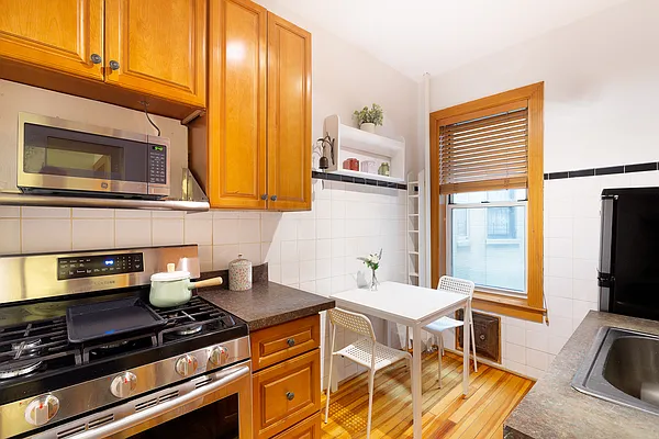 Sold by Brooklyn Heights Real Estate Inc | media 2