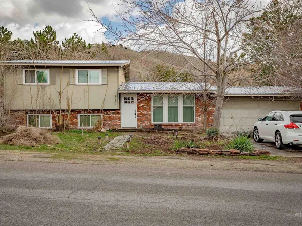 4940 N Maplewood Dr, Boise, ID 83703