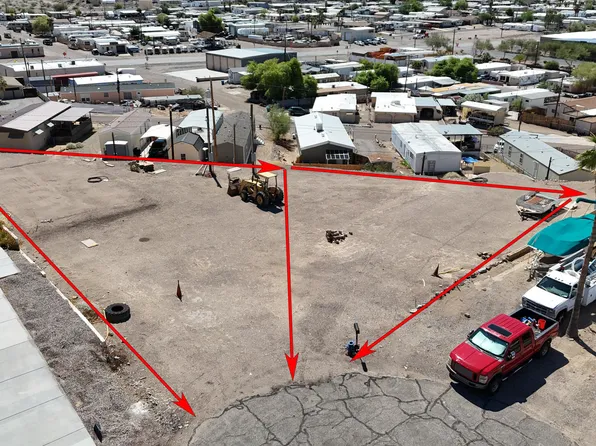 3690/3694 Garnet Dr, Lake Havasu City, AZ 86404